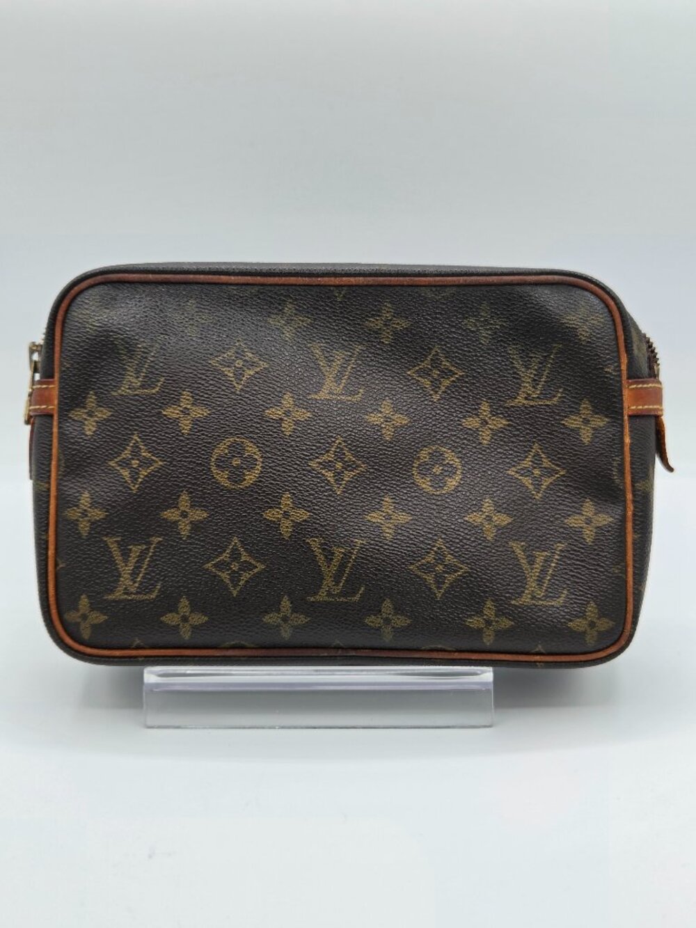 Louis Vuitton Monogram Trousse Toilette 23 Cosmetic Pouch | Vintage 1987 France - Picture 2 of 13